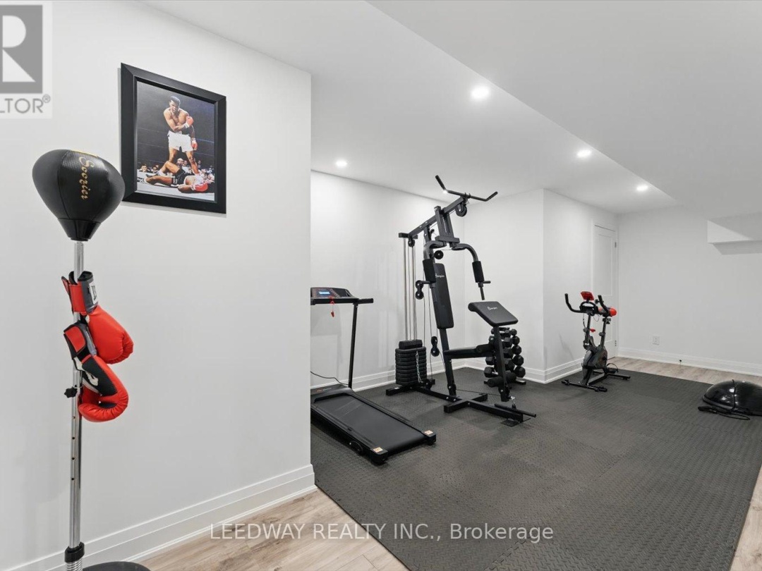 24410 Thorah Park Boulevard, Lake Simcoe
