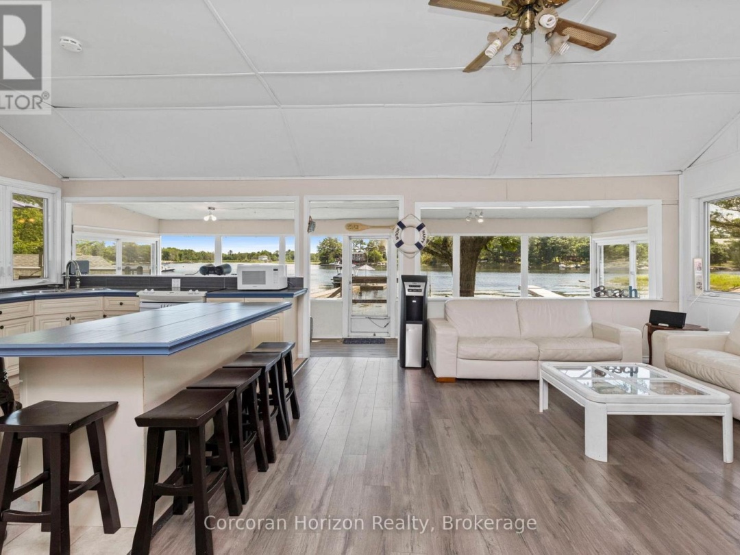 68 Wolverine Beach Rd, Georgian Bay
