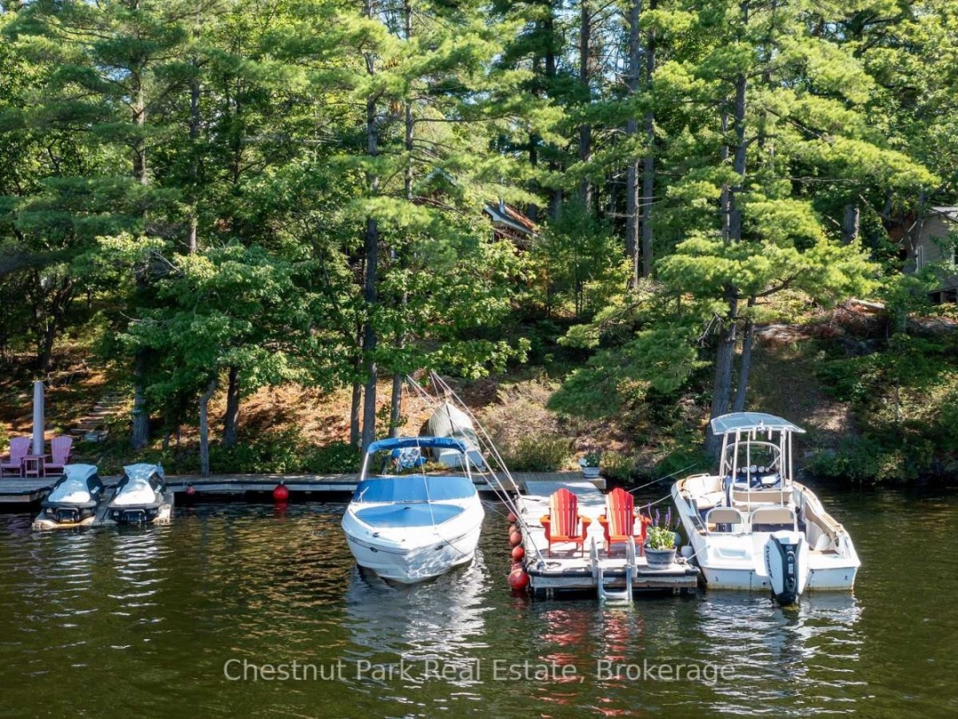 86 TAYLOR ISLAND, 