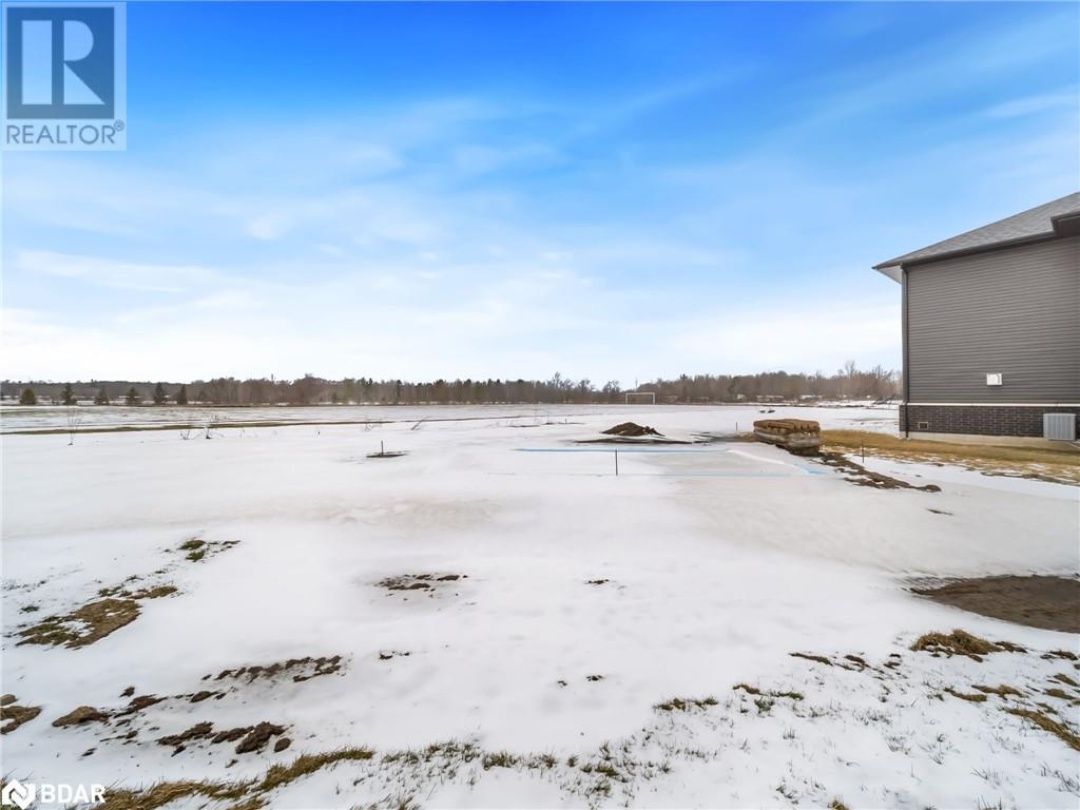 3727 Quayside Drive, Severn