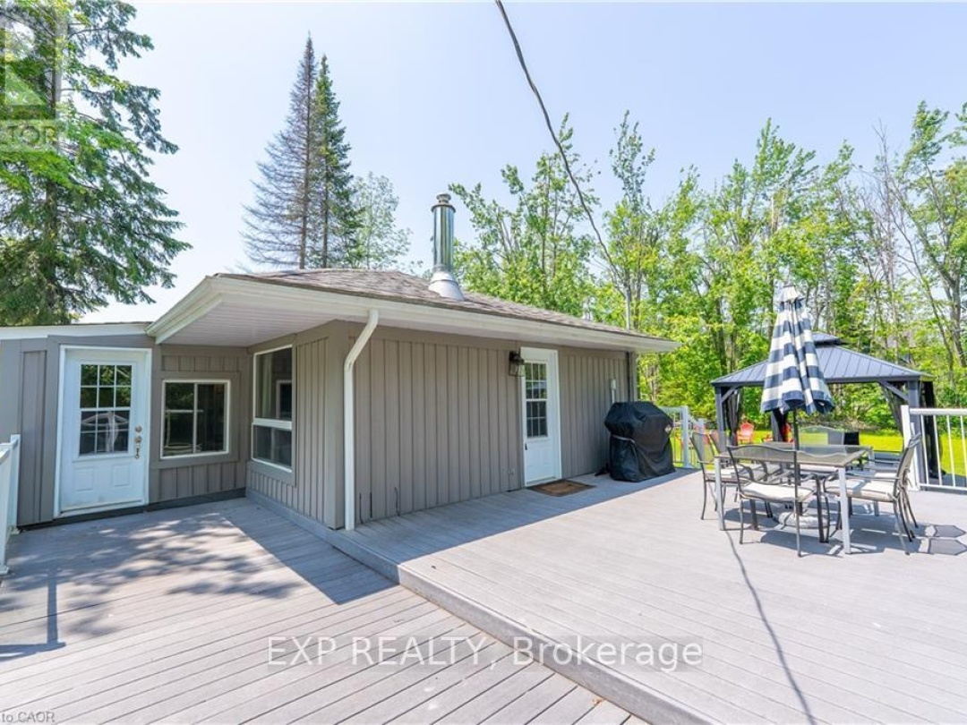 25 BAYVIEW ESTATE ROAD, 