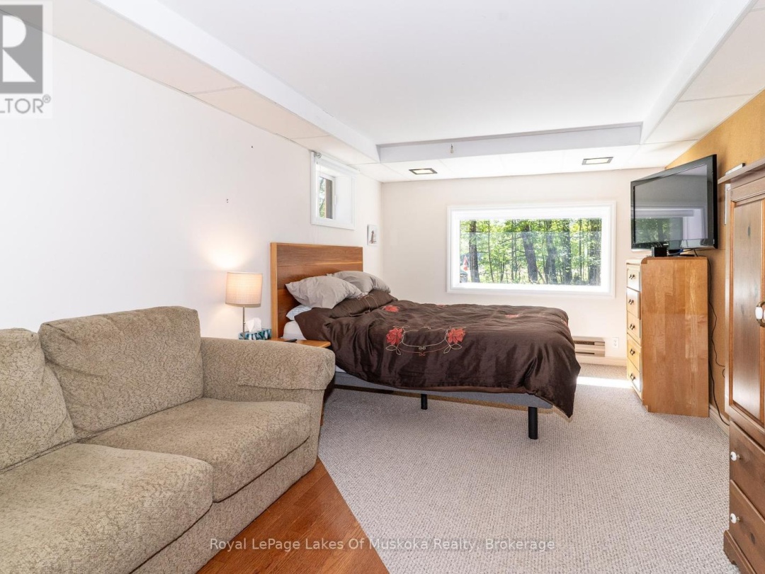 1056 GOLDEN BEACH ROAD, 