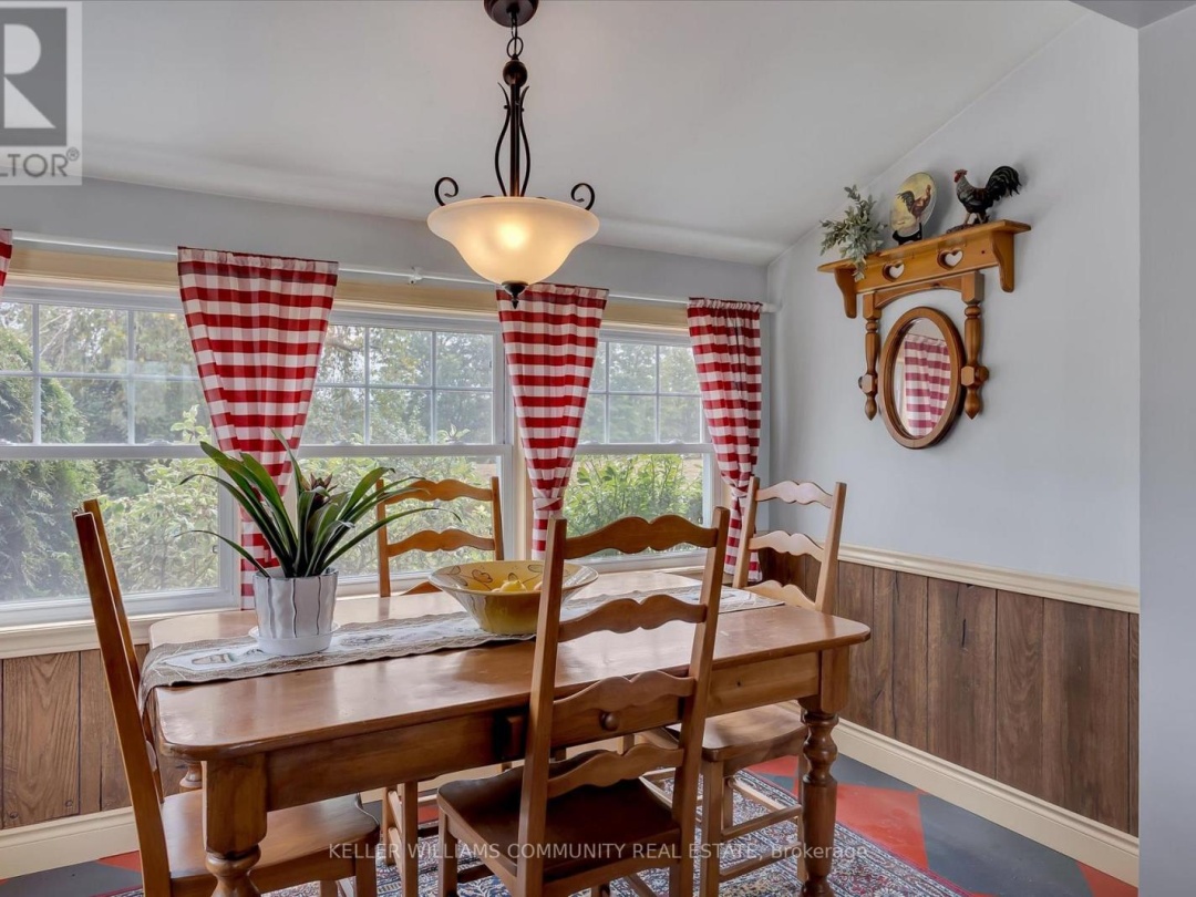 372 COUNTY ROAD 41 ROAD, 