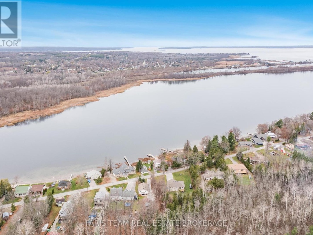 121 MITCHELLS BEACH ROAD, 