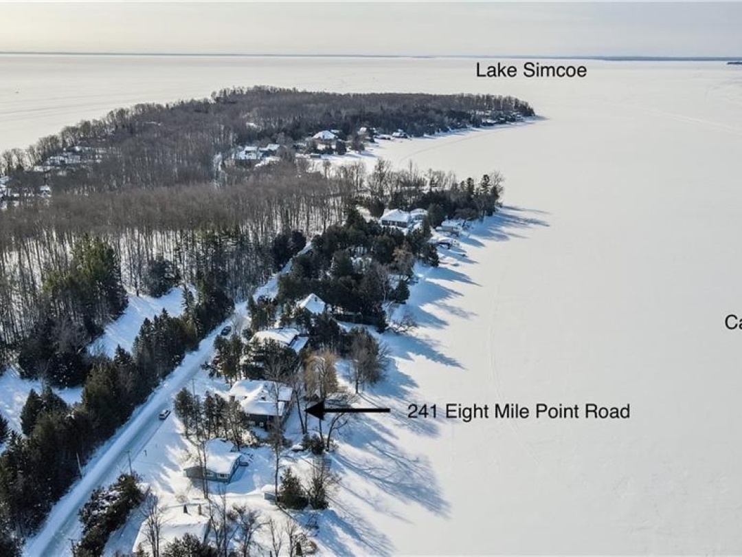 241 Eight Mile Point Road, Lake Simcoe
