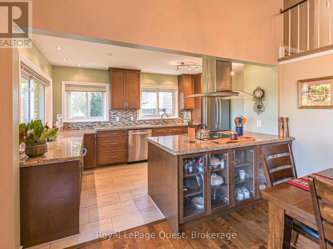 338 OLD MUSKOKA ROAD, 