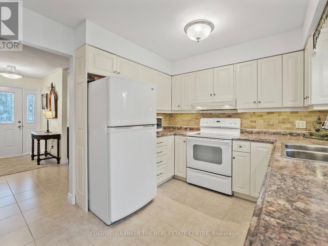 148 Bayshore Drive, Lake Simcoe
