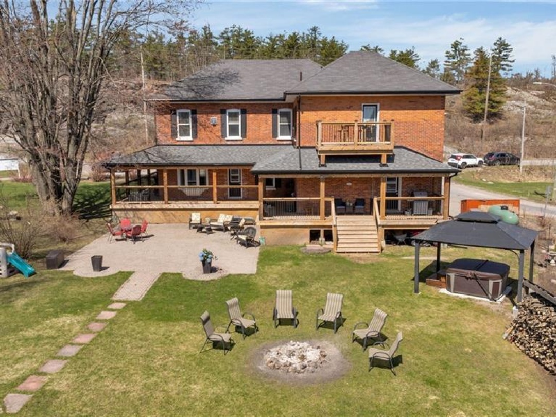 1002 COWBELL Lane, 