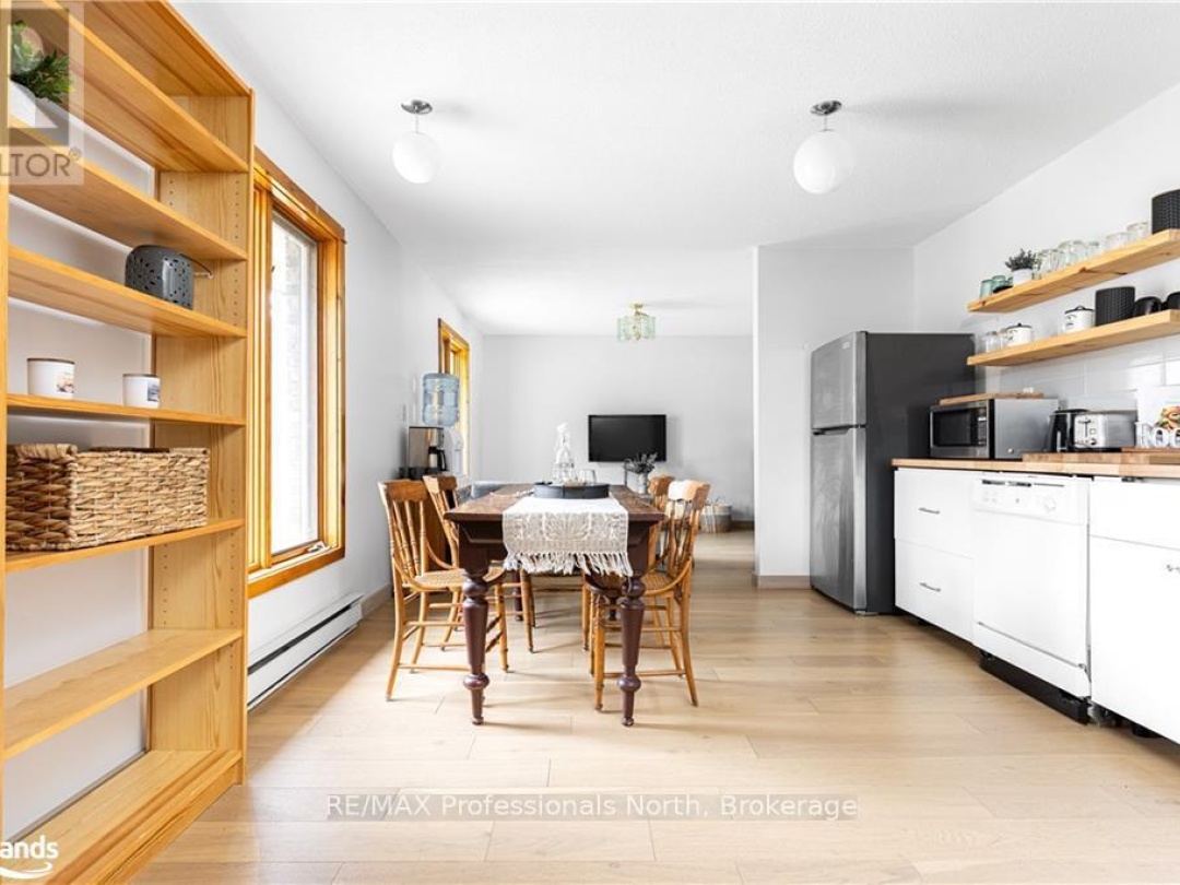 1001 HEMLOCK ROAD, Walker Lake
