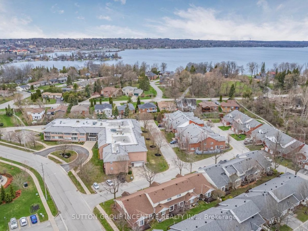 403 - 40 MUSEUM DRIVE, 