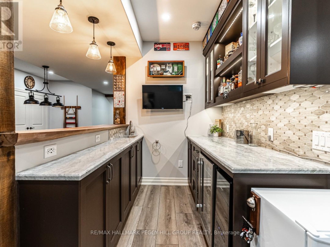 6 VALLEYVIEW DRIVE, 
