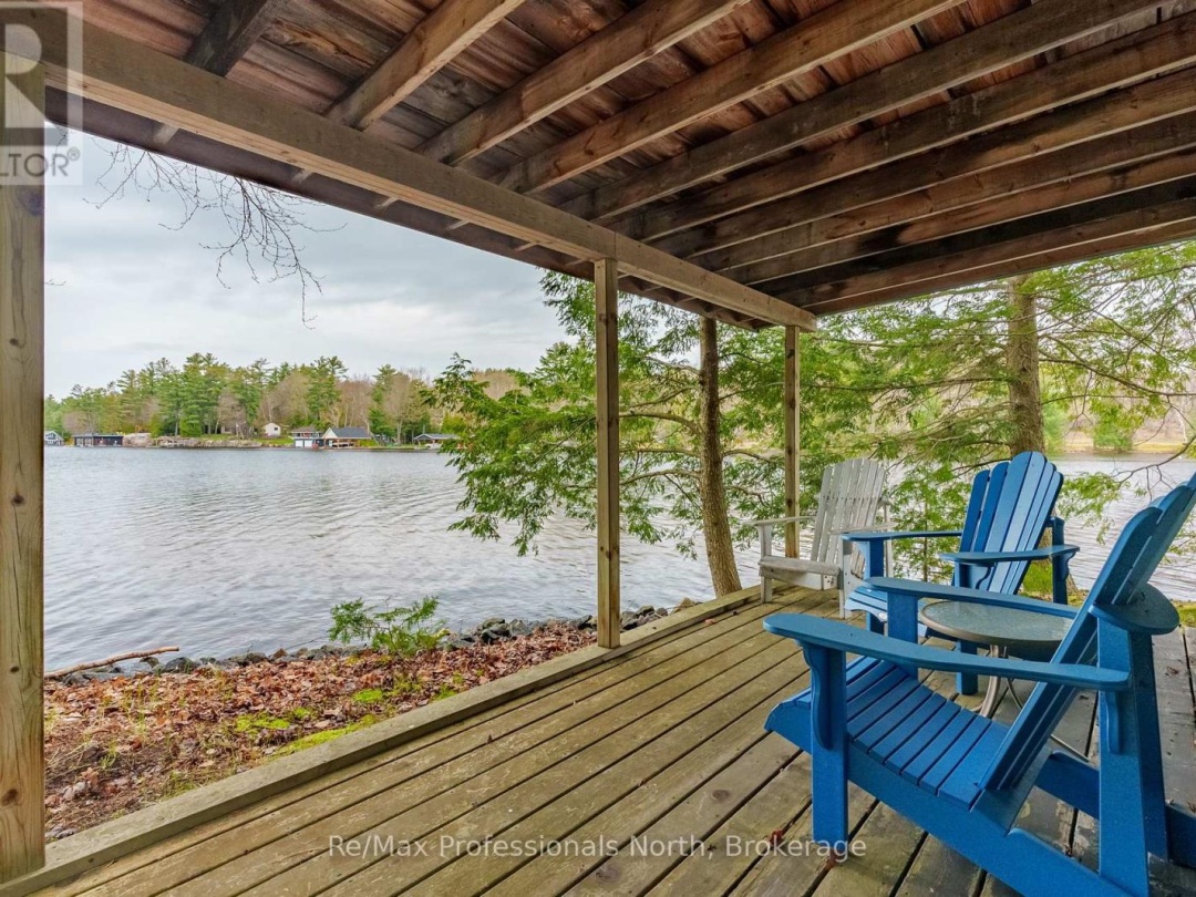 3 4 Mb Henry Island, Lake Muskoka
