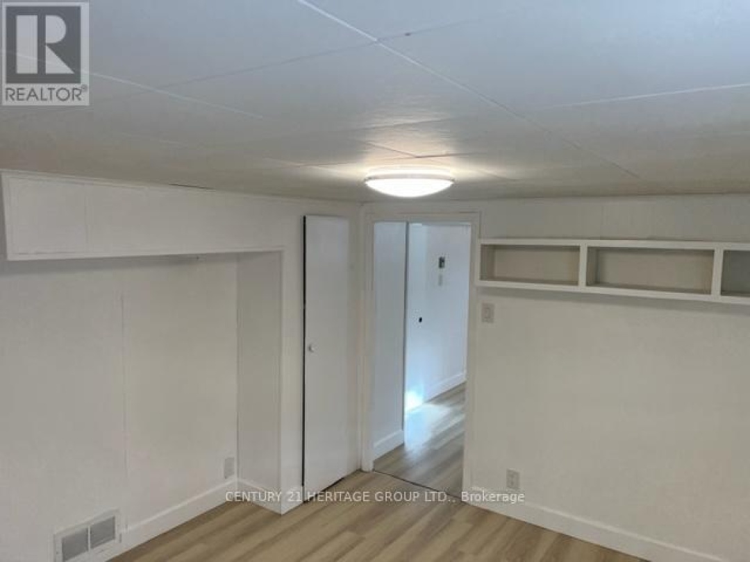 35 ARGYLE AVENUE, 
