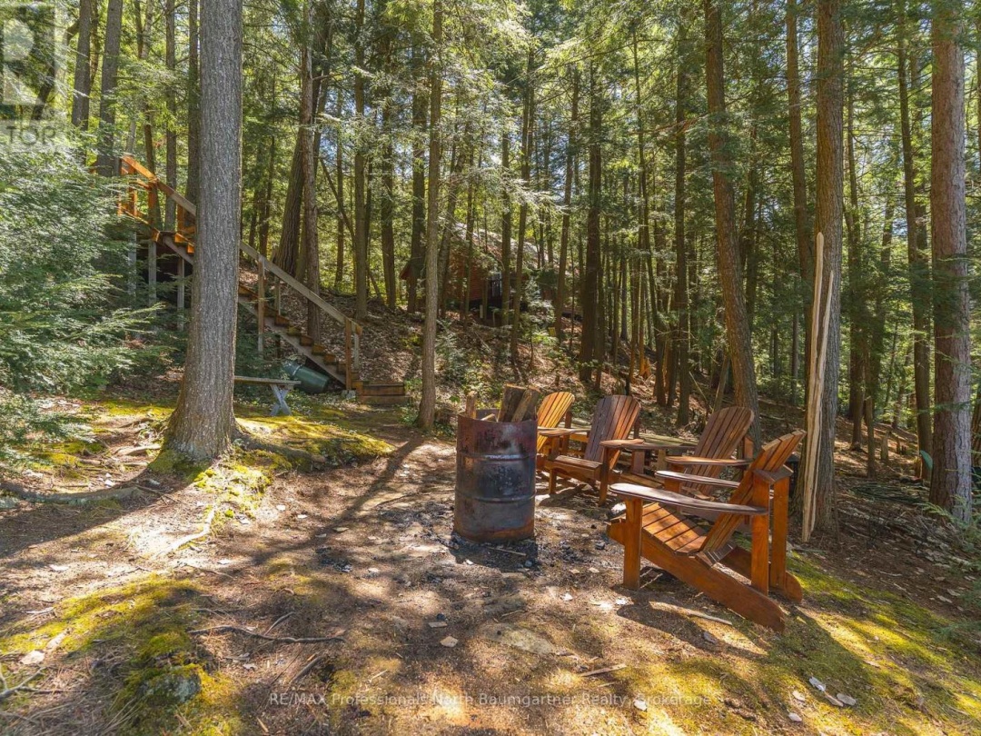 2766 Wilkinson Road, Kennisis Lake