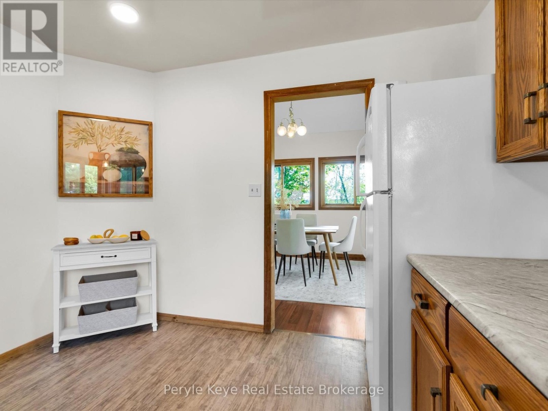 5 Bird Lane, Lake Muskoka