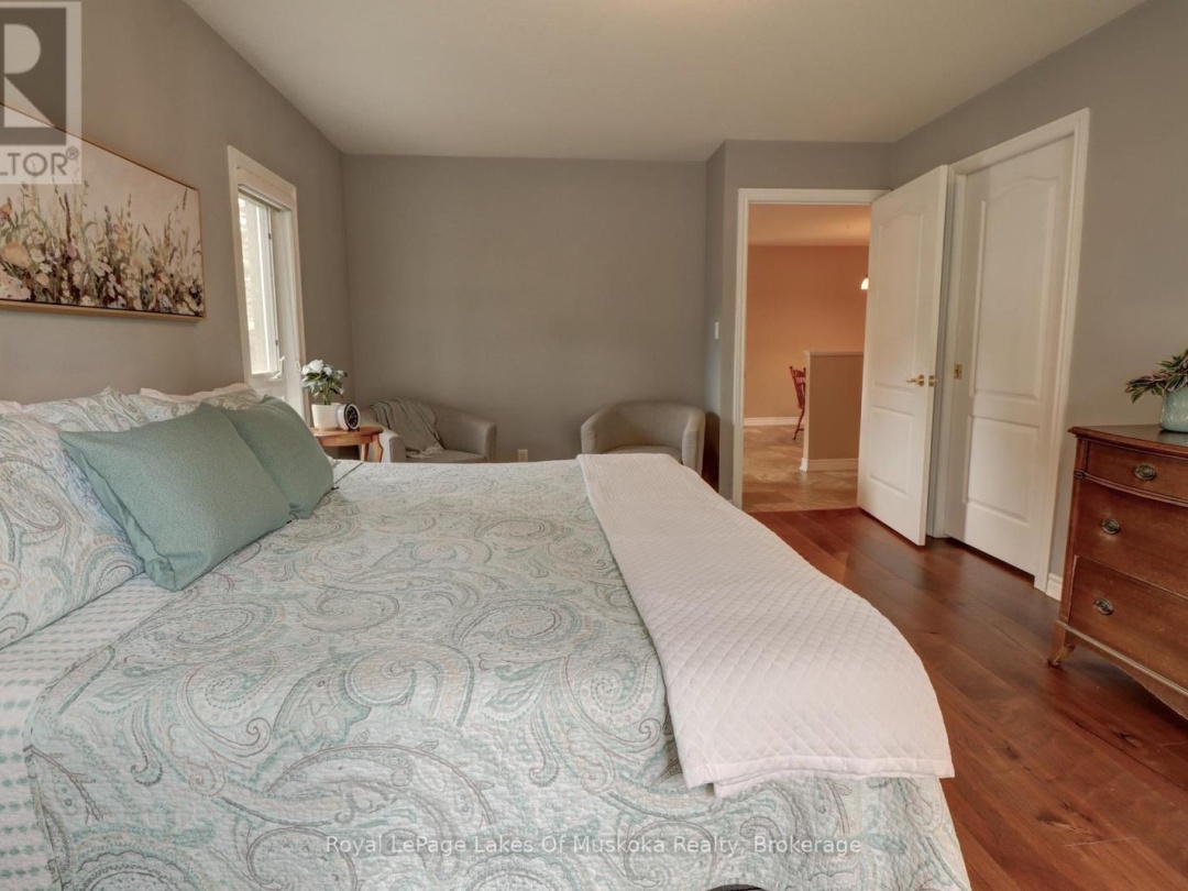 106 - 31 DAIRY LANE, Muskoka River