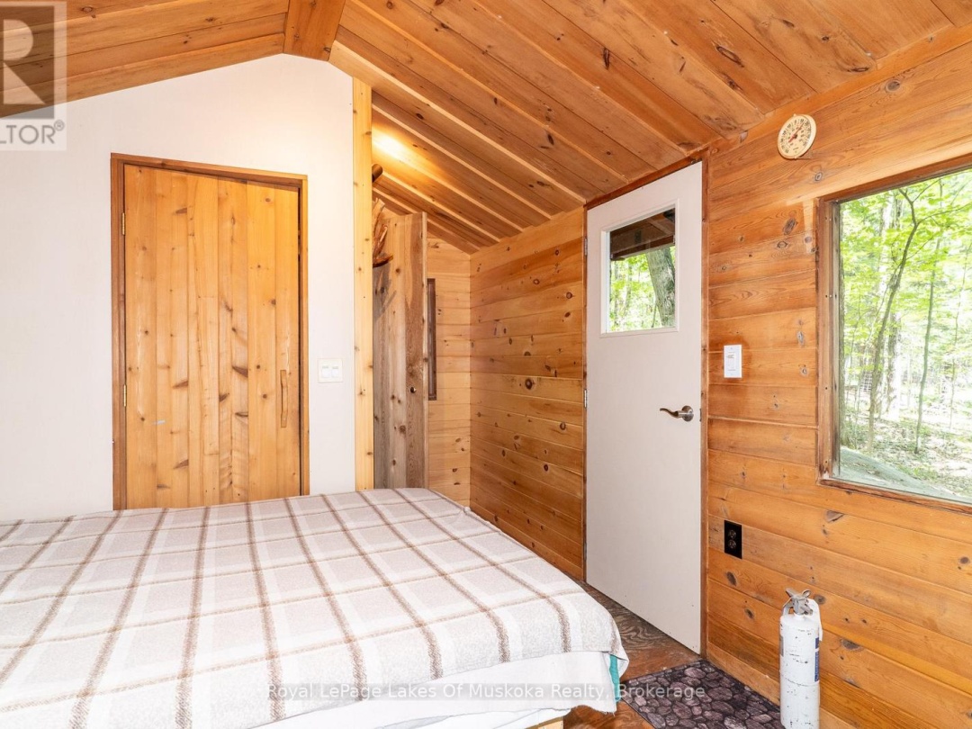 1056 GOLDEN BEACH ROAD, 