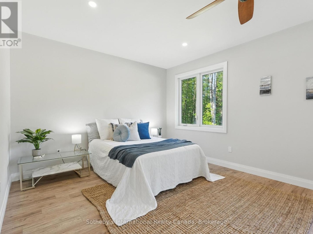 1064 LAIDLAW AVENUE, 