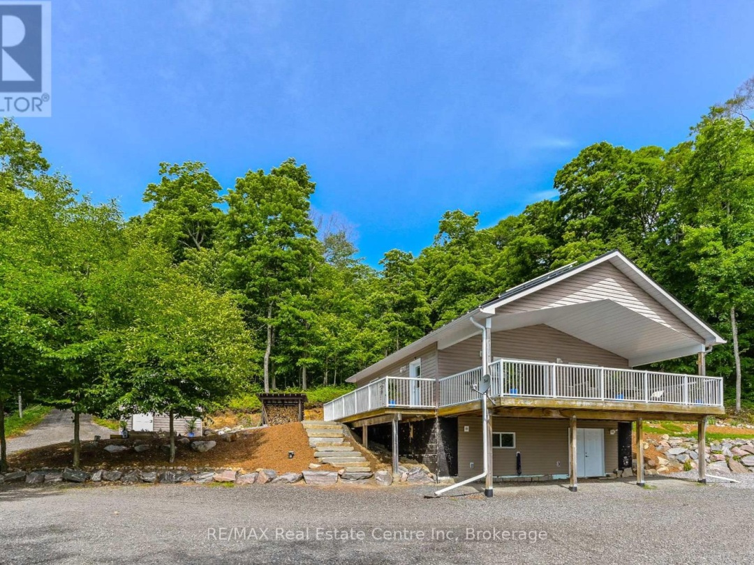 22 SOUTH CRANE LAKE ROAD, 
