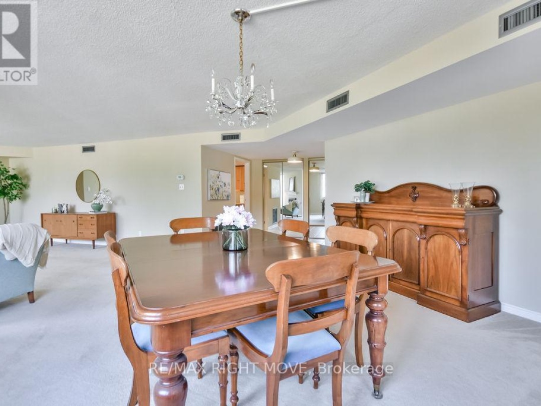 101 - 95 MATCHEDASH STREET N, 