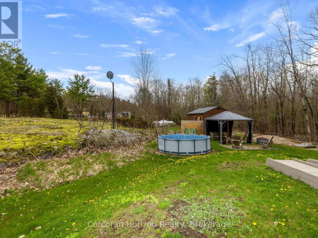 2517 HONEY HARBOUR ROAD, 