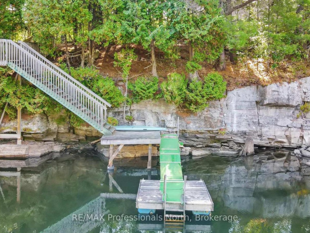 1021 MILLWOODS ROAD, 
