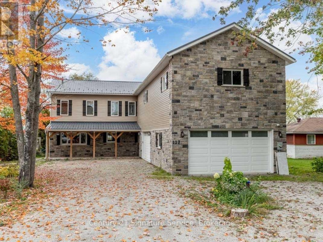 127 Maskinonge Road, Georgian Bay