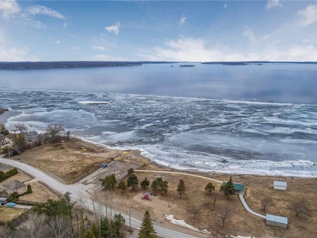 185 Silver Birch Cres Crescent, Port McNicoll
