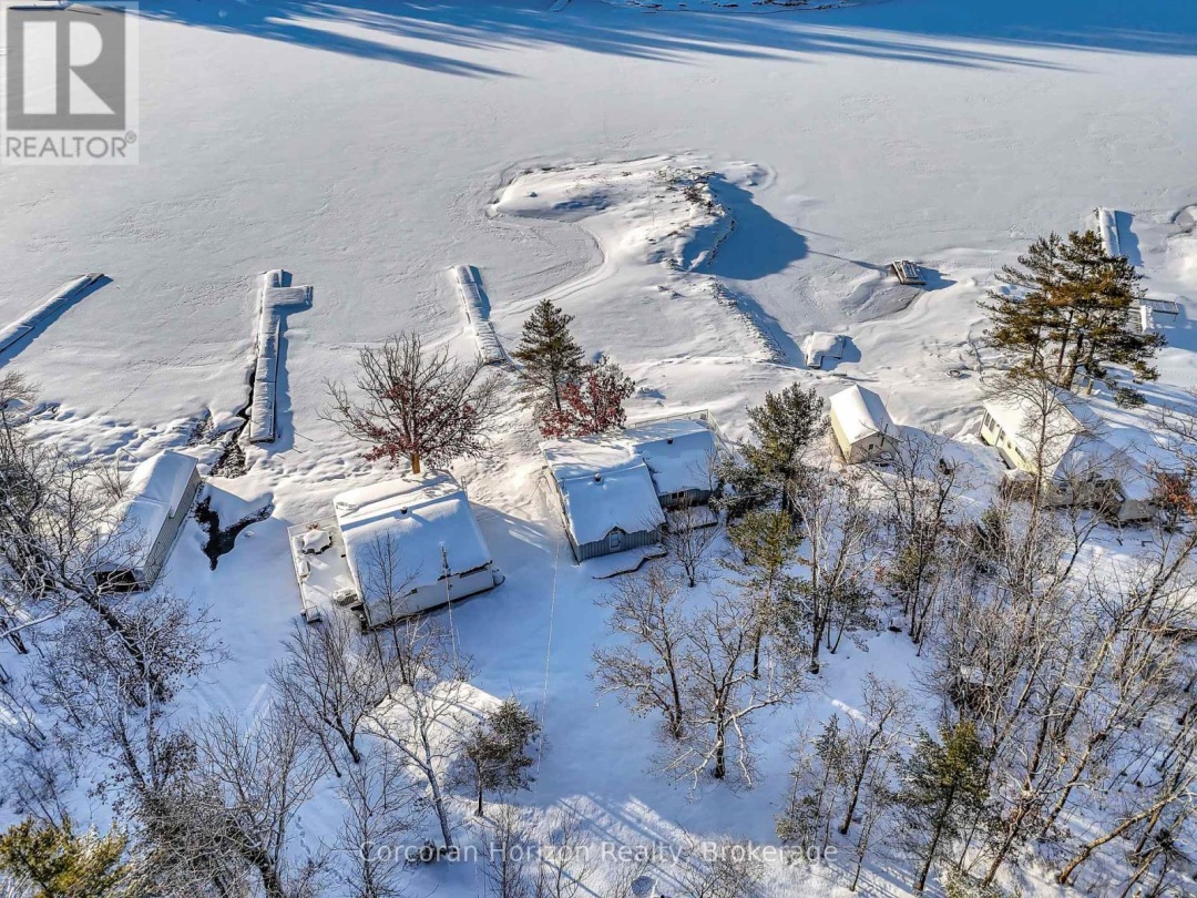 64 Wolverine Beach Road, Georgian Bay