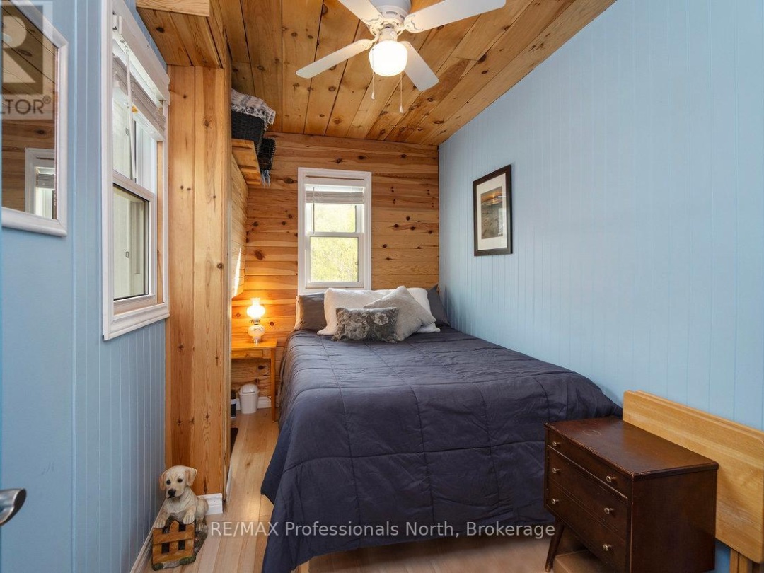 1059 TIFFANY LANE, 