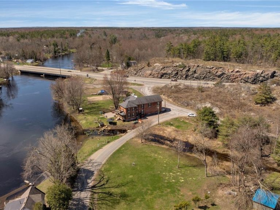 1002 COWBELL Lane, 