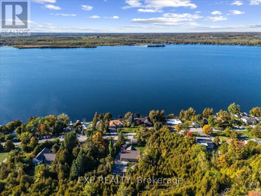 857 CEDAR GLEN ROAD, 