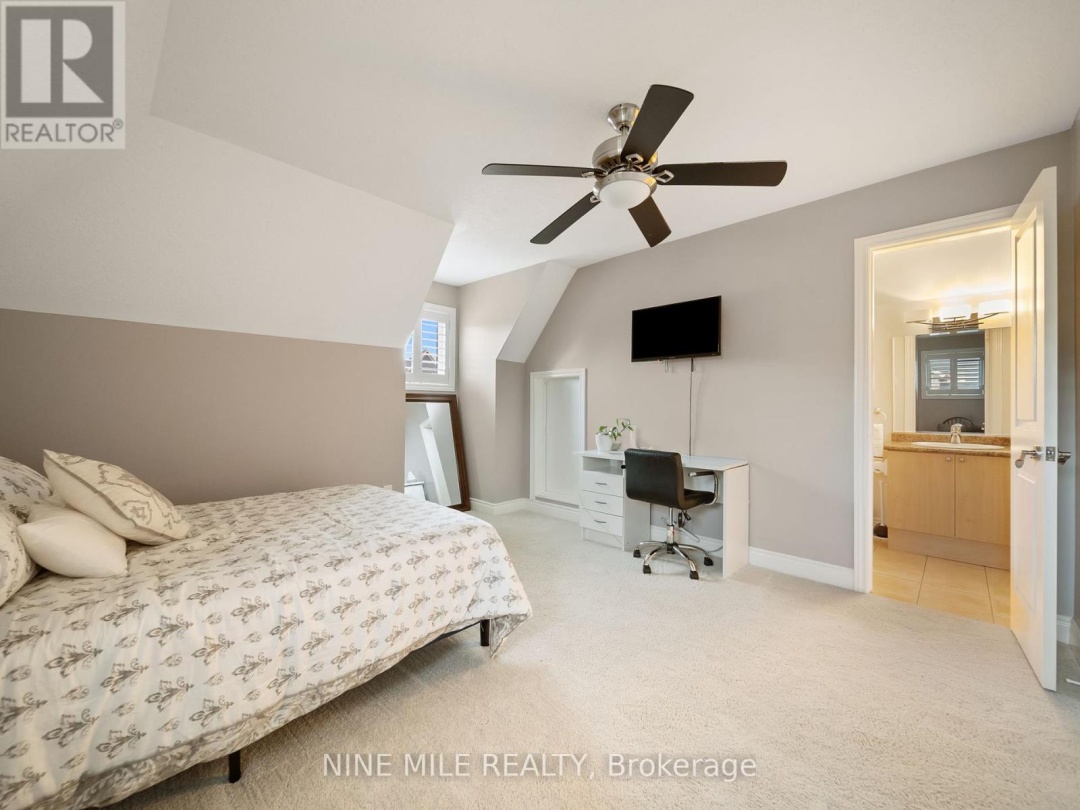 8 5 Invermara Court, Lake Simcoe