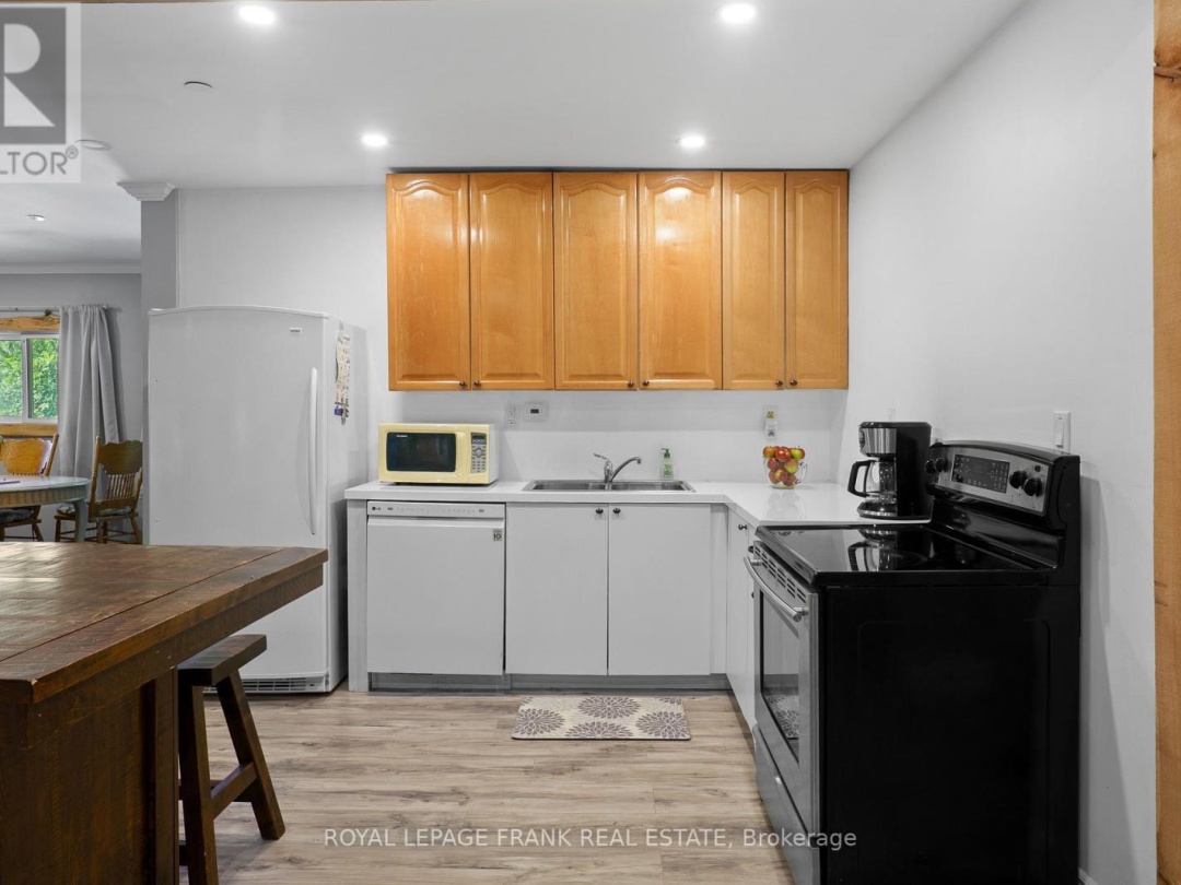 230-232 LAKE DALRYMPLE ROAD, 