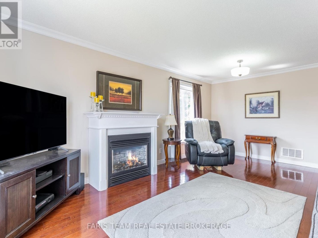 83 GEORGIAS WALK, 