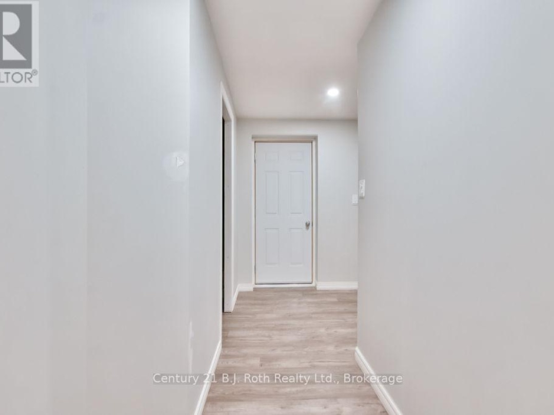 3040 Orion Boulevard, Orillia