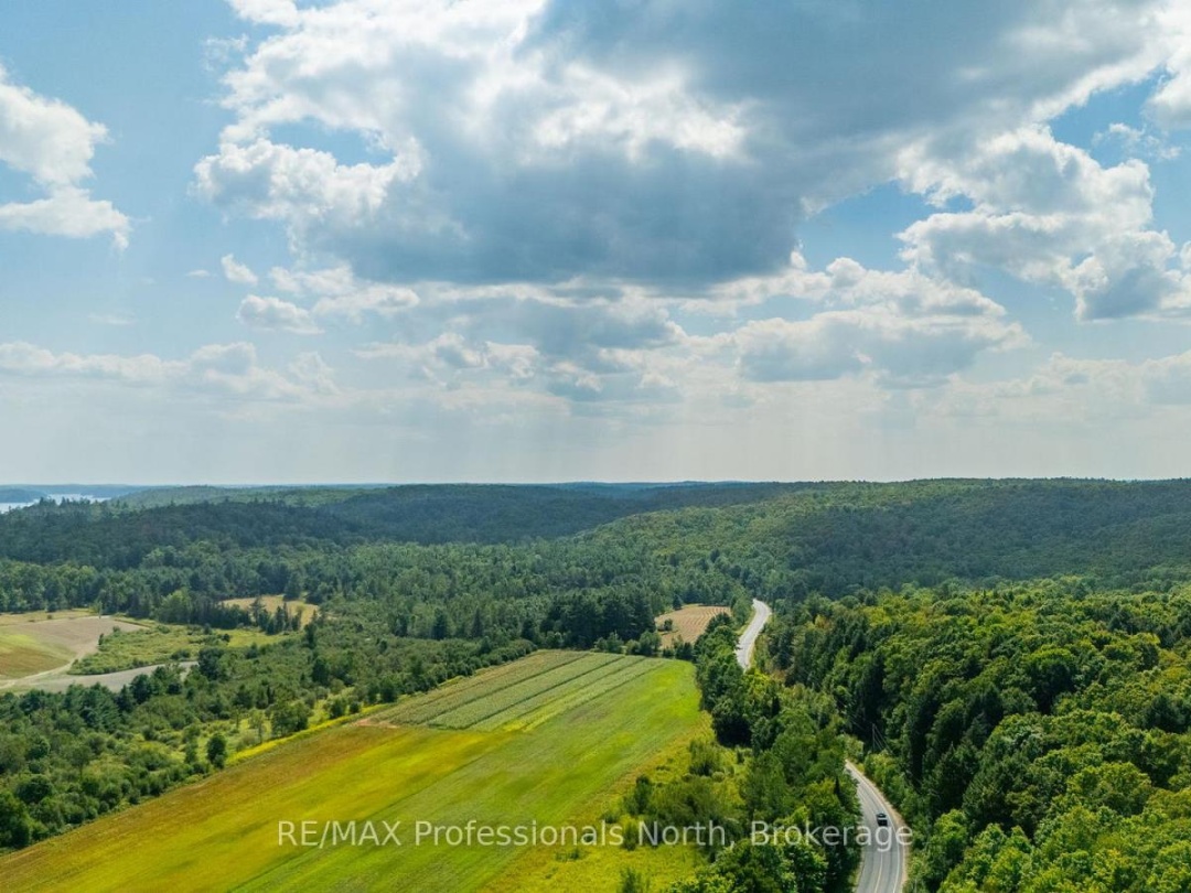 3866 DEEP BAY ROAD, 