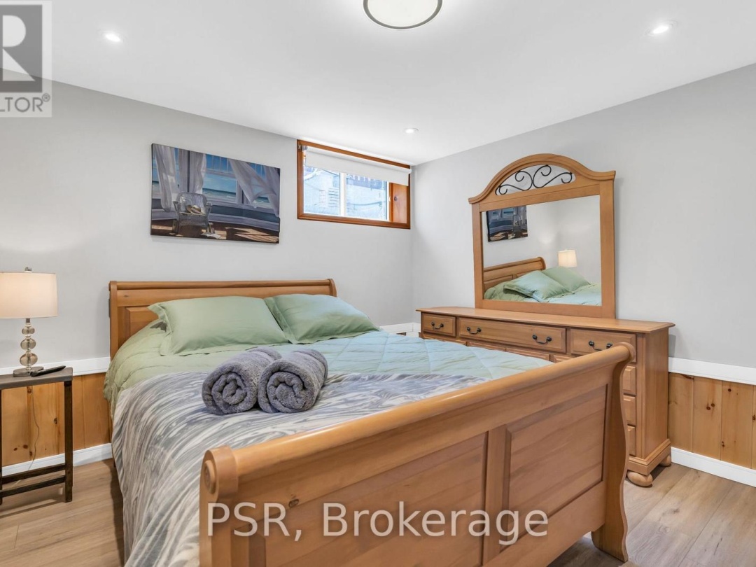 4453 Orkney Beach Road, Lake Simcoe
