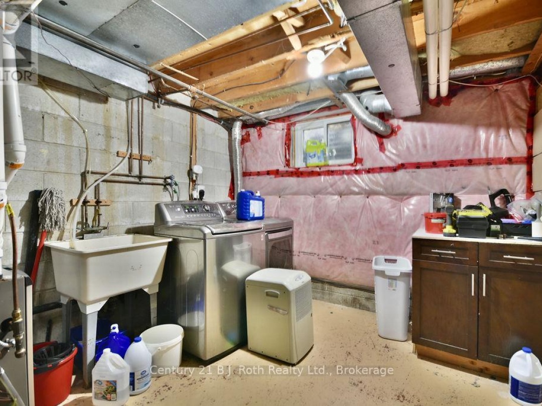7 - 441 BARRIE ROAD, 