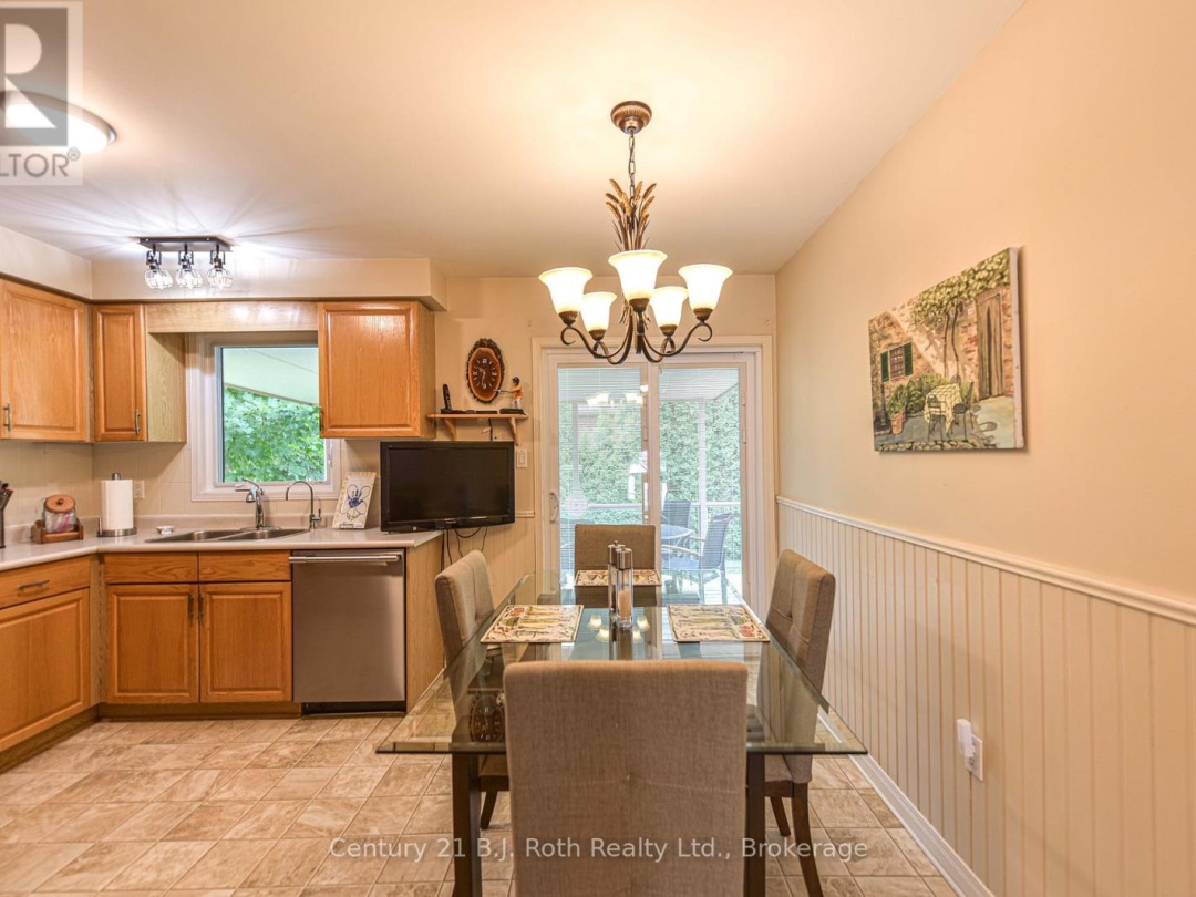 72 CARTER CRESCENT, 