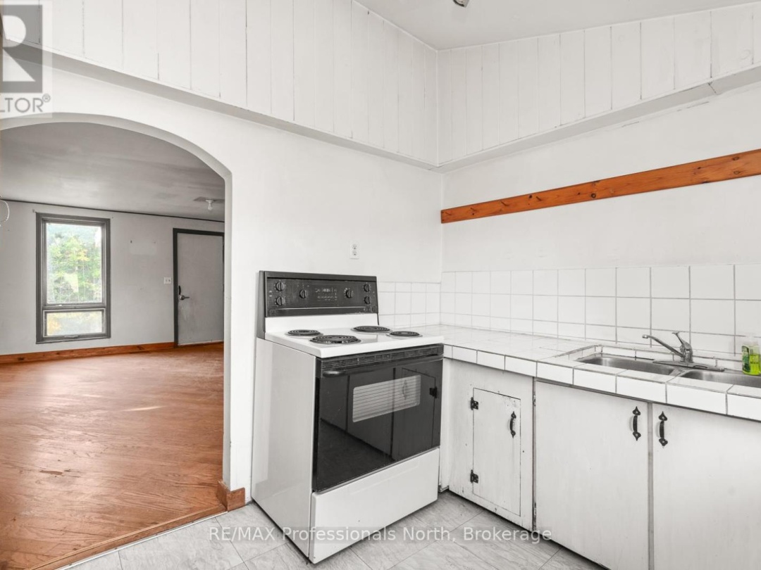 1127 FALLOWFIELD ROAD, 