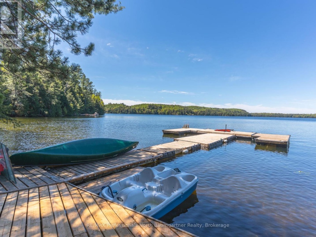 2766 Wilkinson Road, Kennisis Lake