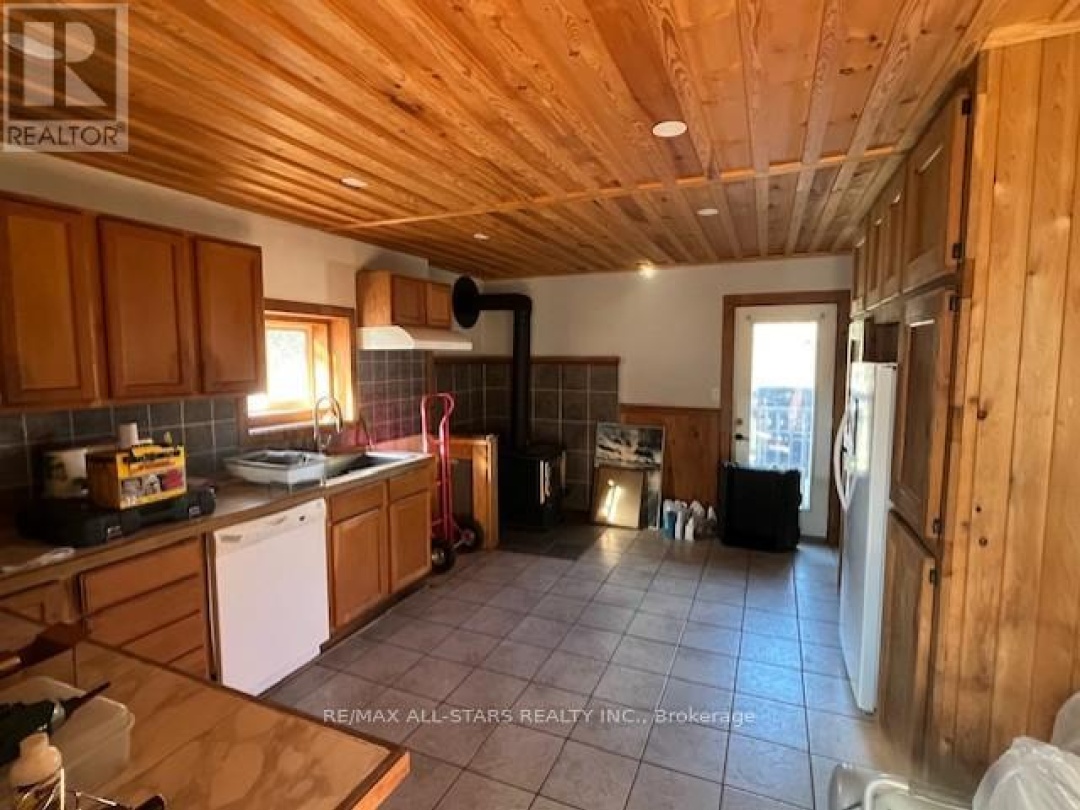 211 BURNT RIVER ROAD,