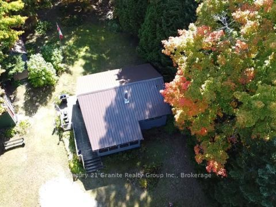1052 KENSINGTON ROAD, 