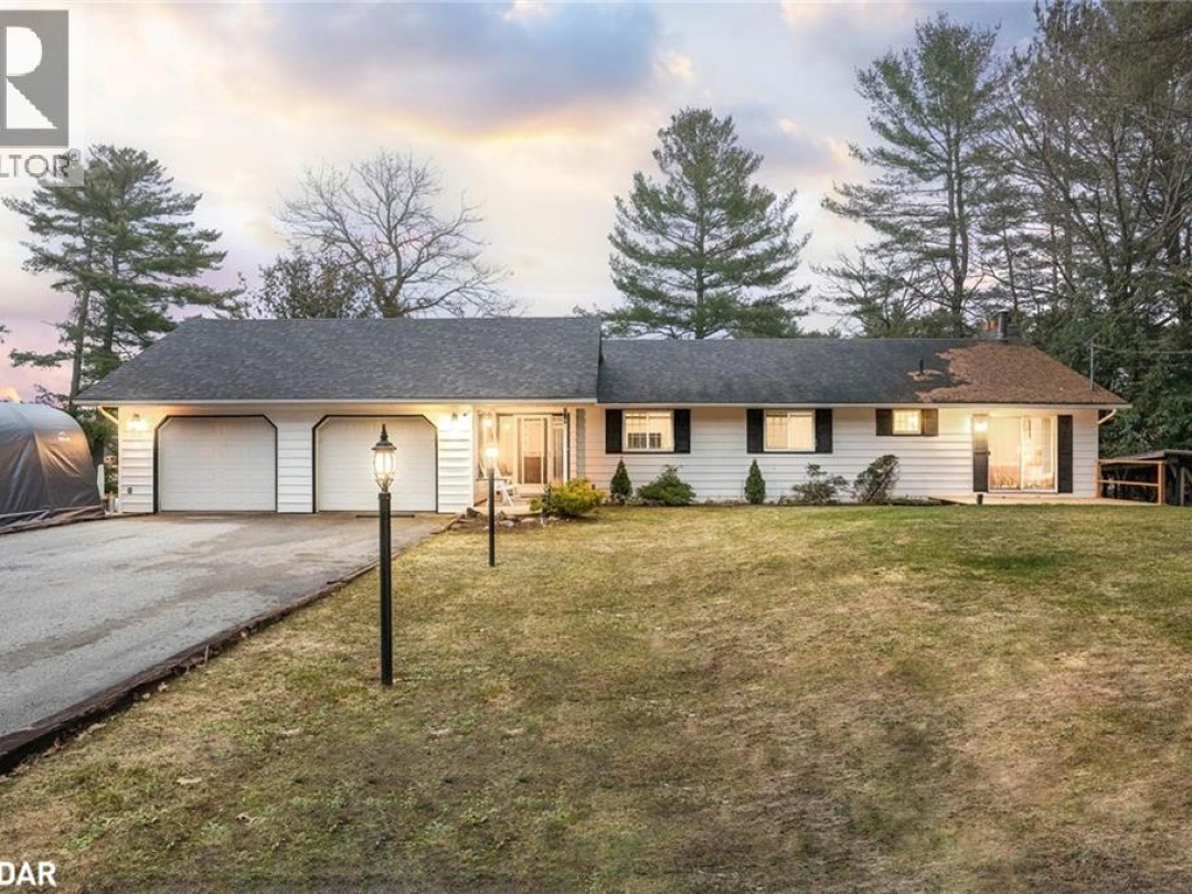 7817 OAKRIDGE Drive, 
