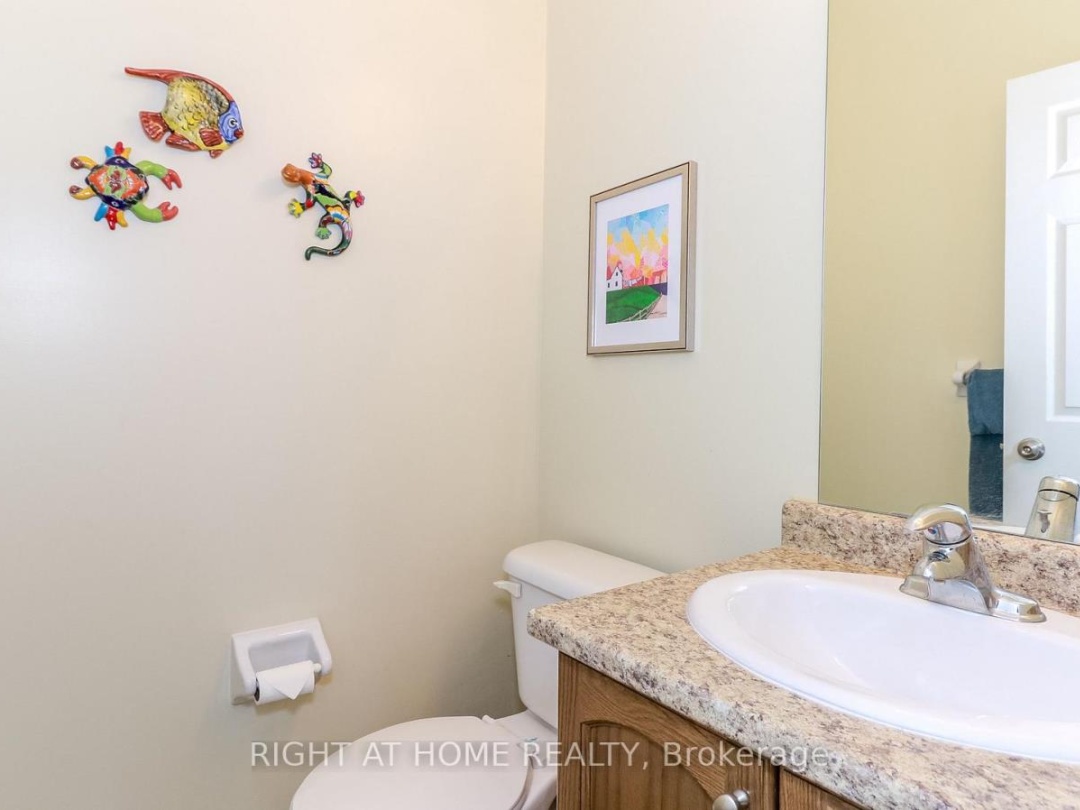 22 Marina Village Drive, Georgian Bay