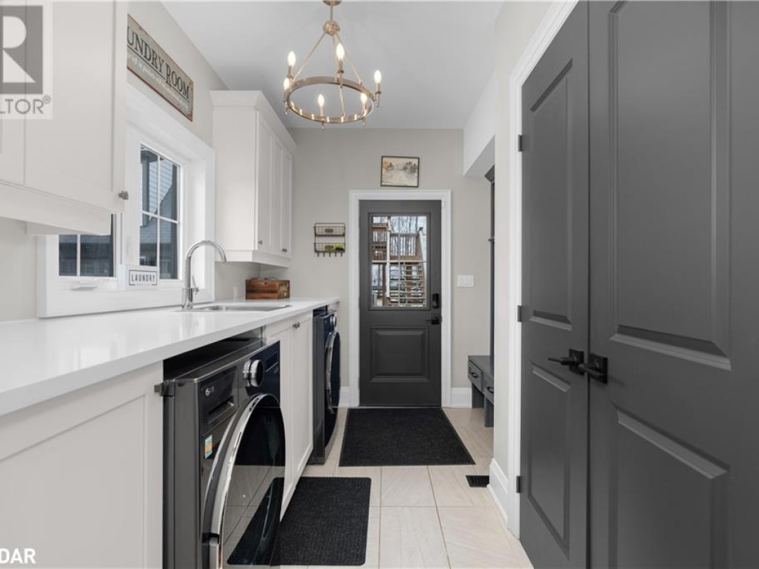 10 Georgian Grande Drive, Oro-Medonte