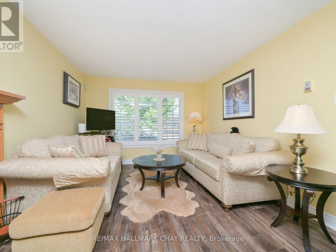 23 SINCLAIR CRESCENT, 
