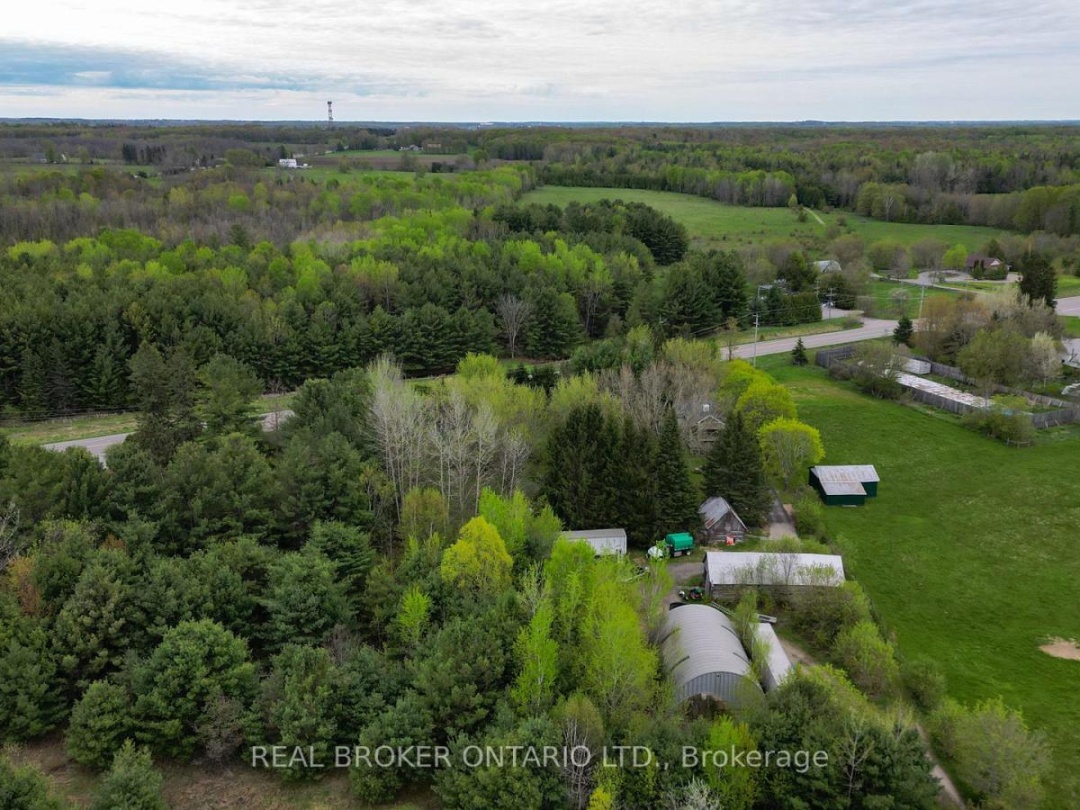 261 Portage Road, Canal Lake