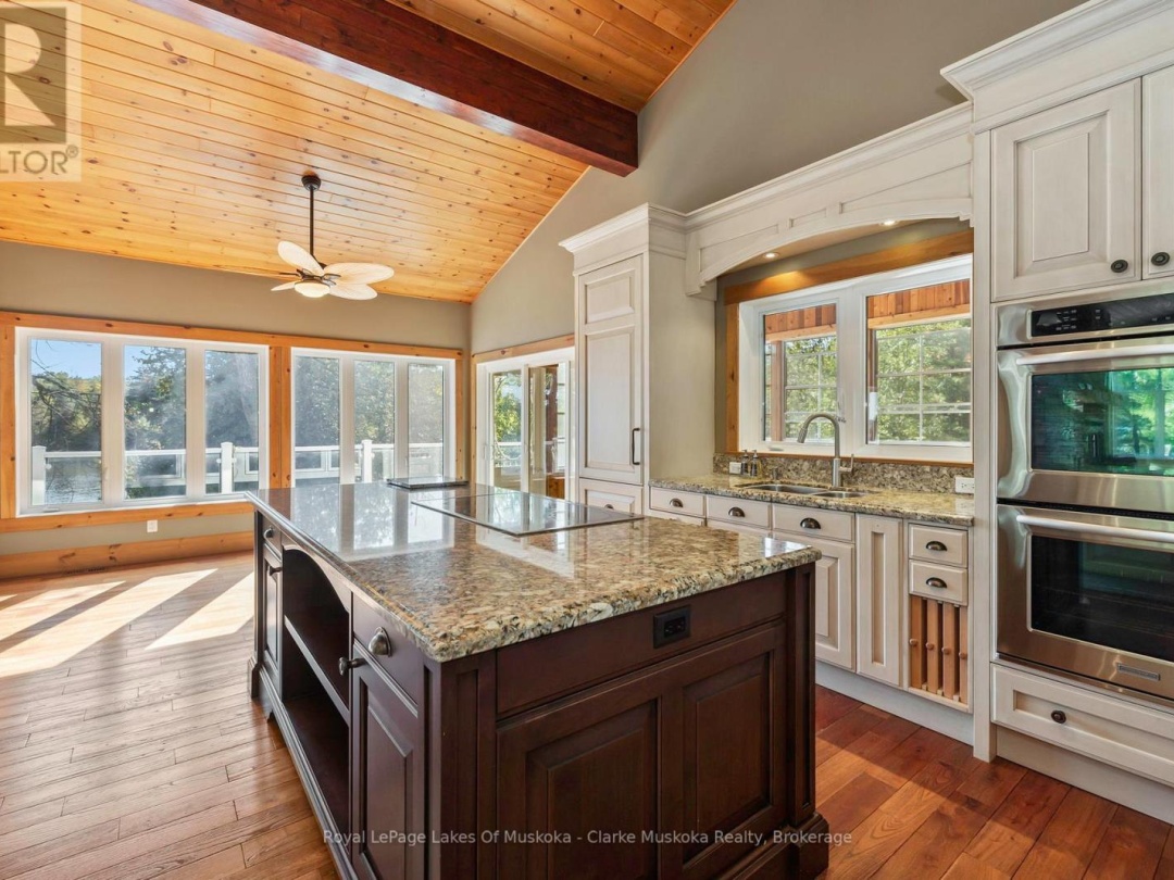 1064 ROAD 3200, Lake Muskoka